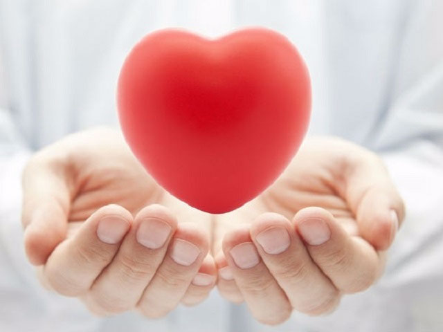 Ăn chuối giúp phòng ngừa các bệnh về tim mạch  - an chuoi giup team khoe manh -